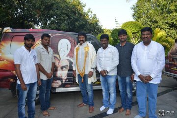 Balakrishna Flagging NBK Helping Hands All India Shata Punyakshetra Jaitrayatra